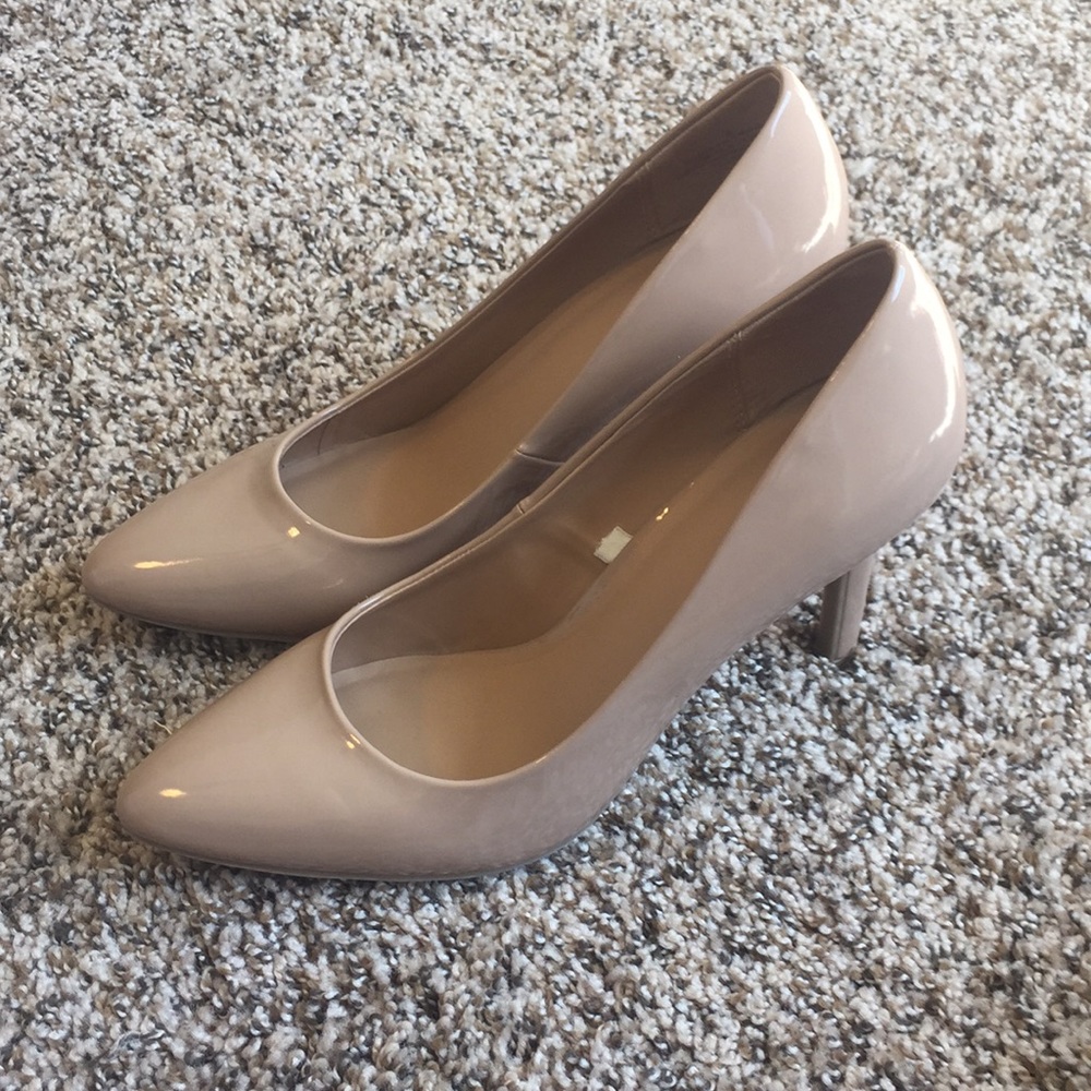 Merona nude heels